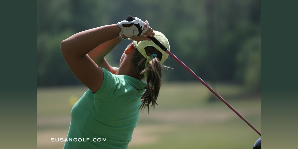 Photo - a perfect golf swing